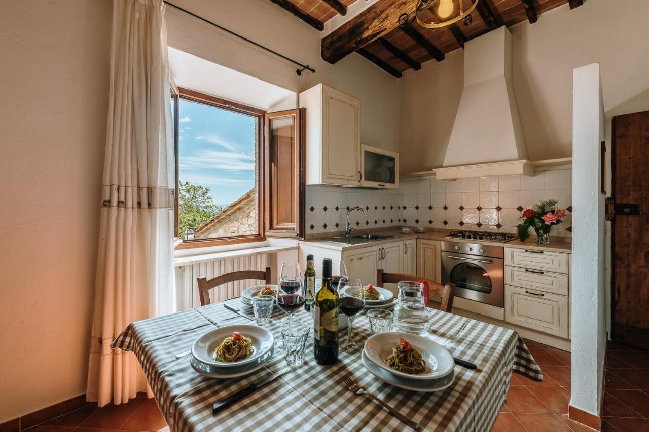 Borgo Villa A Sesta San Gusme Exterior photo