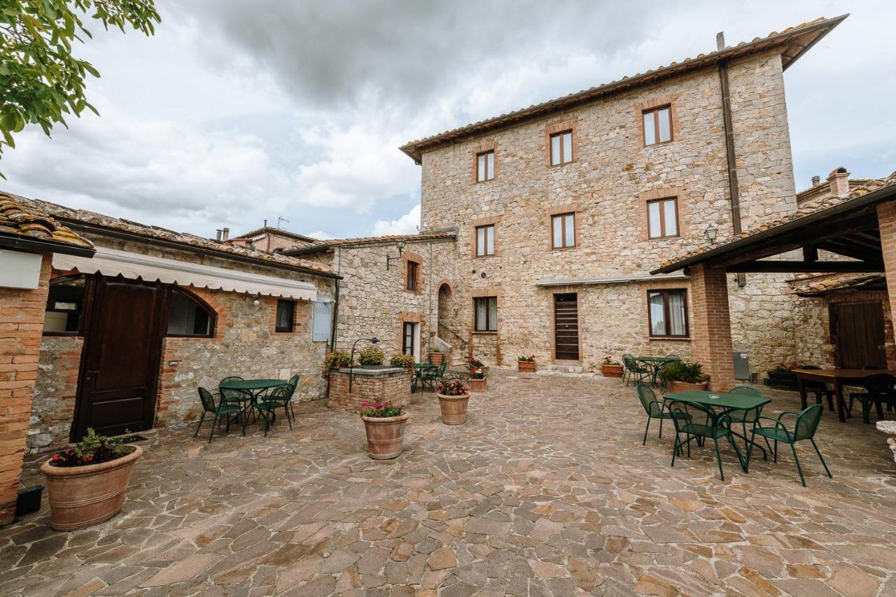 Borgo Villa A Sesta San Gusme Exterior photo