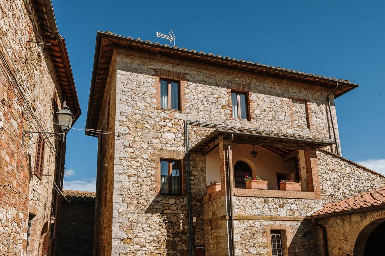 Borgo Villa A Sesta San Gusme Exterior photo