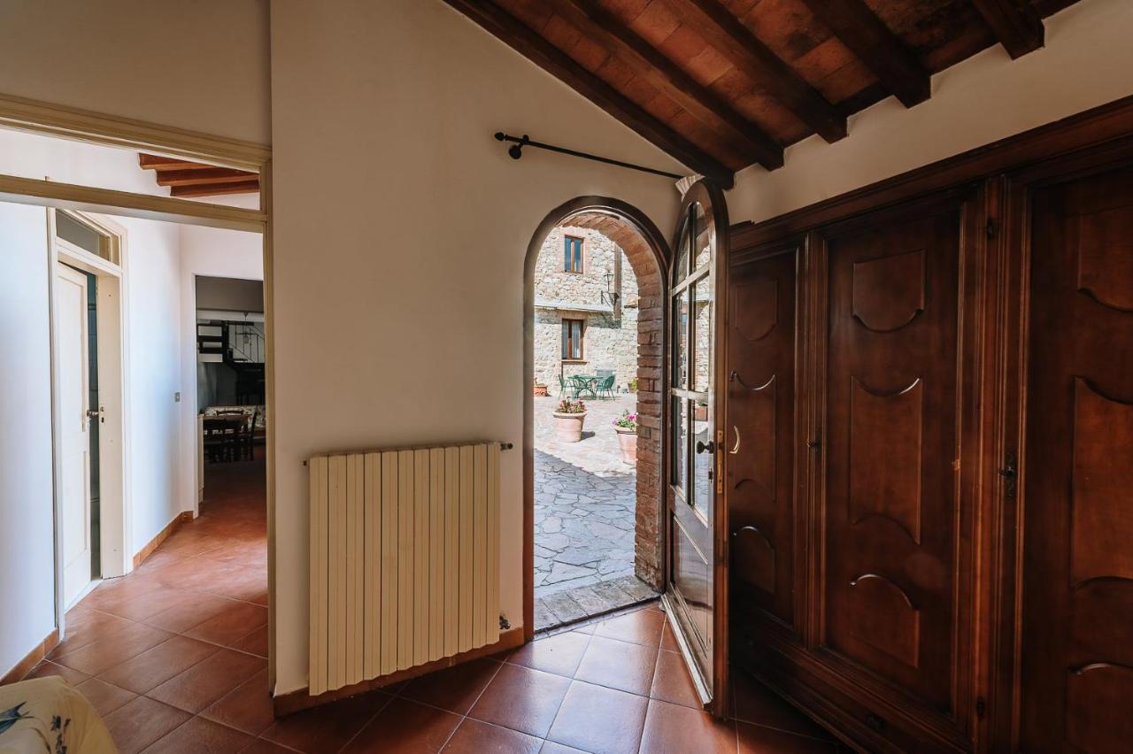 Borgo Villa A Sesta San Gusme Exterior photo