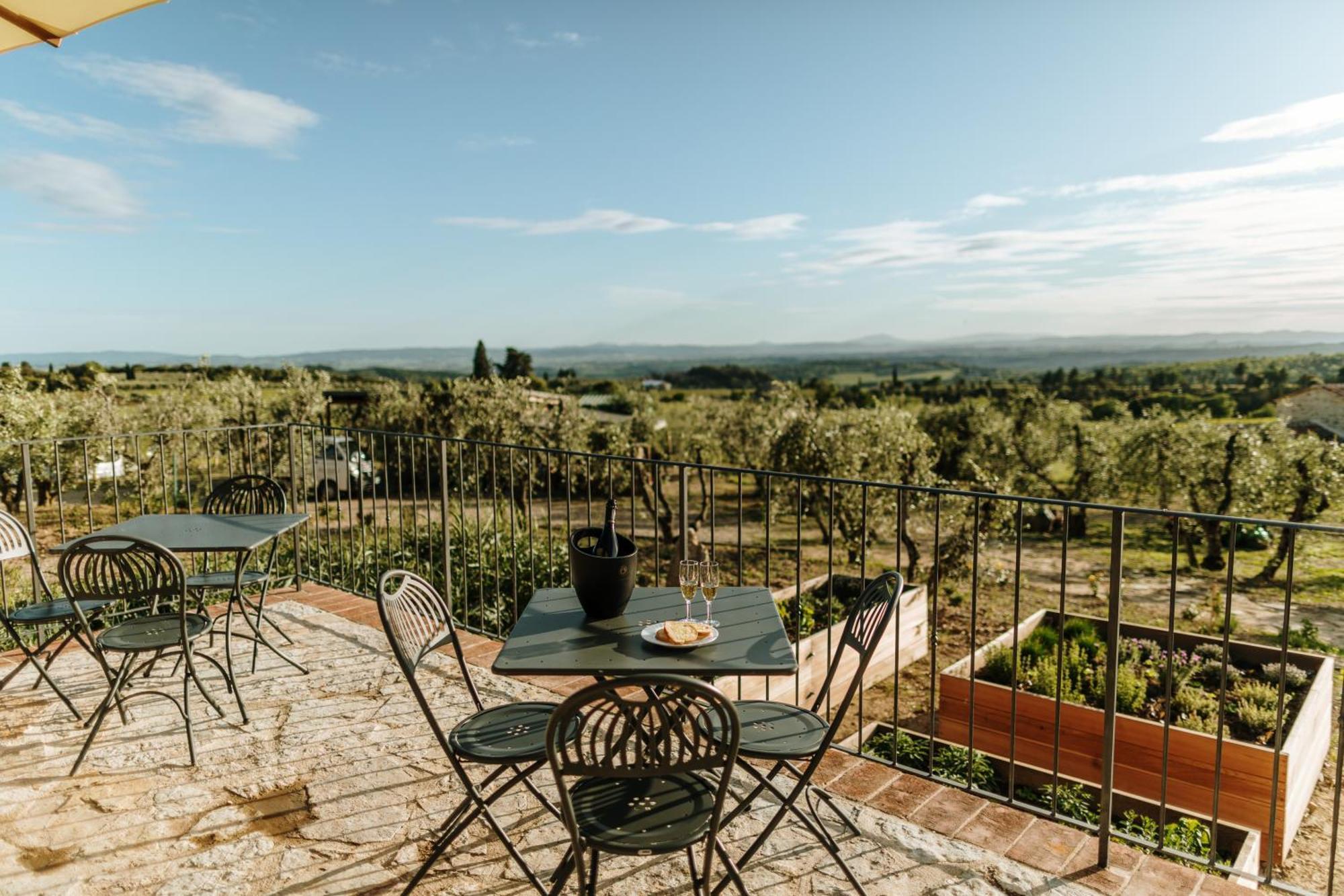 Borgo Villa A Sesta San Gusme Exterior photo